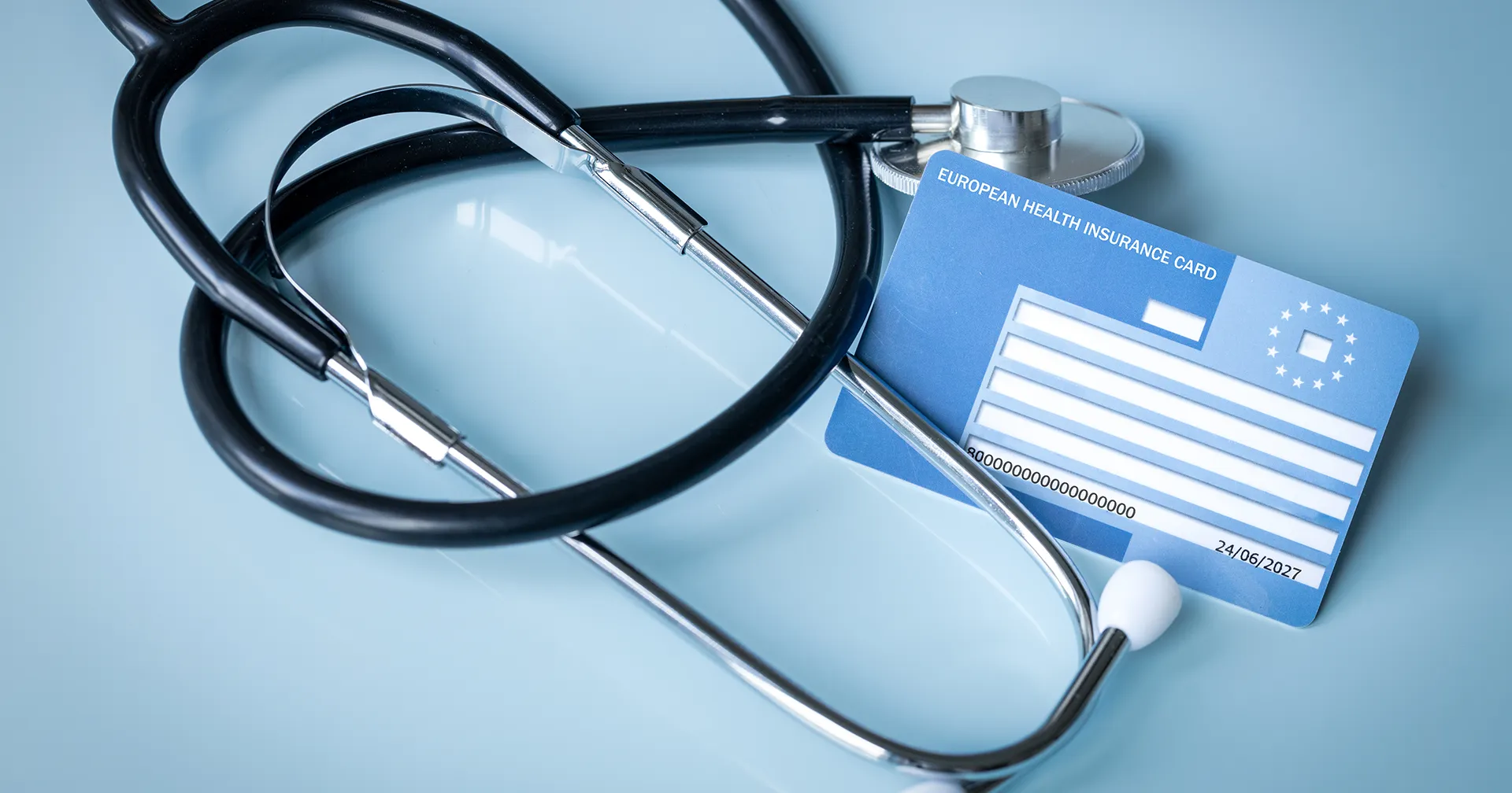 European health insurance card met stethoscoop